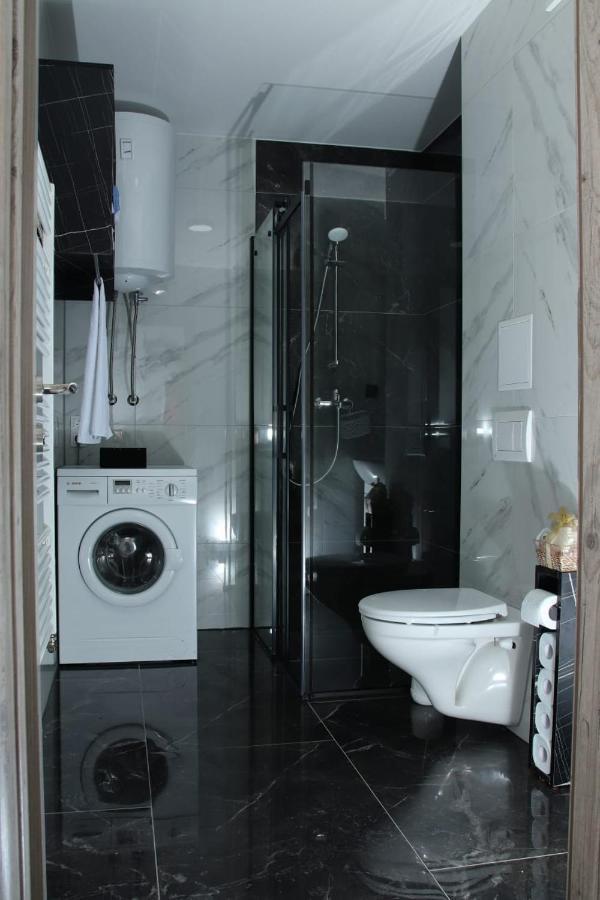 Apartman "Park" Ливно Экстерьер фото